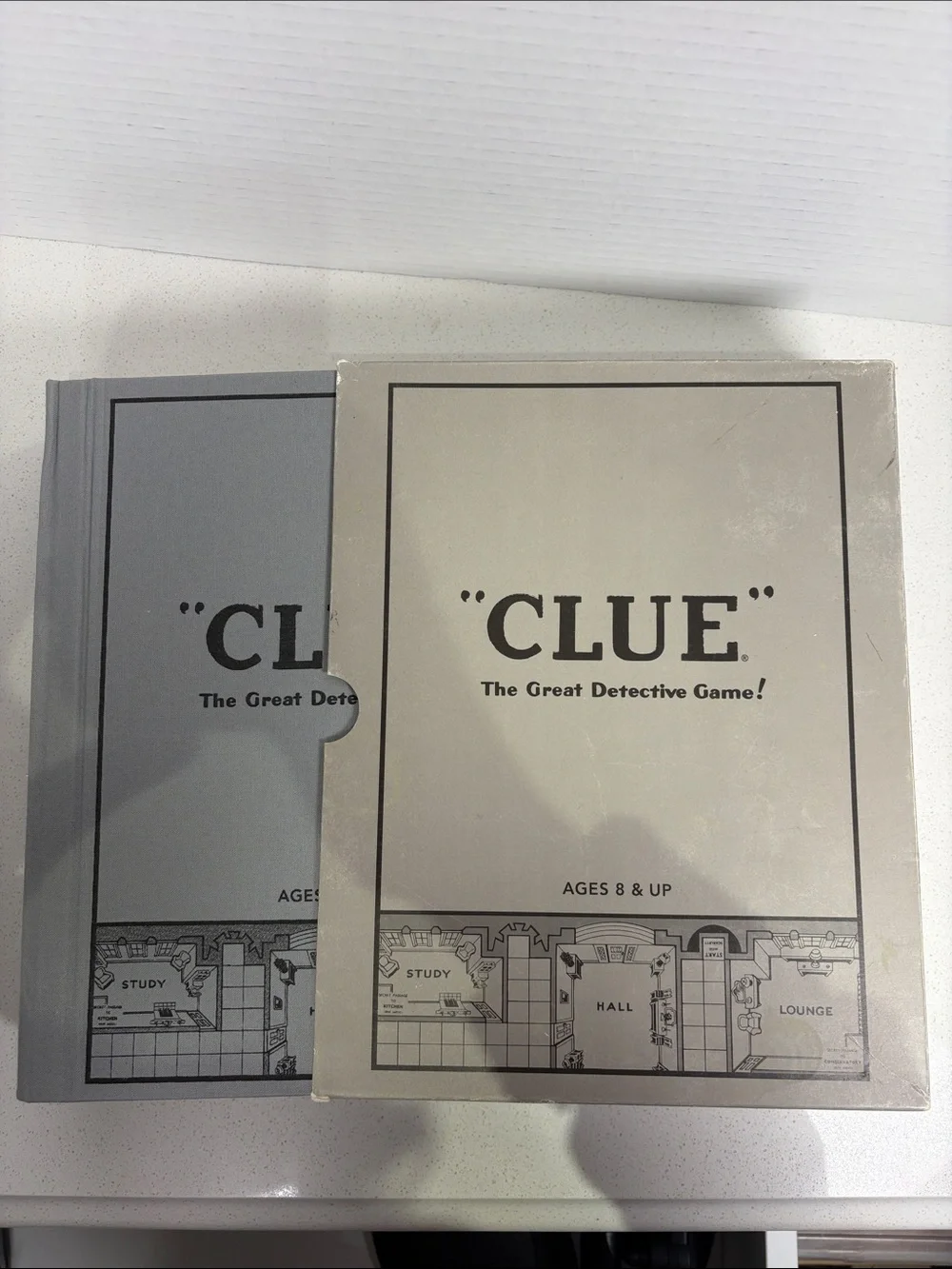 Vintage Clue Board Game Complete All Pieces Included As-Is Decor/Game - Picture 1 of 5